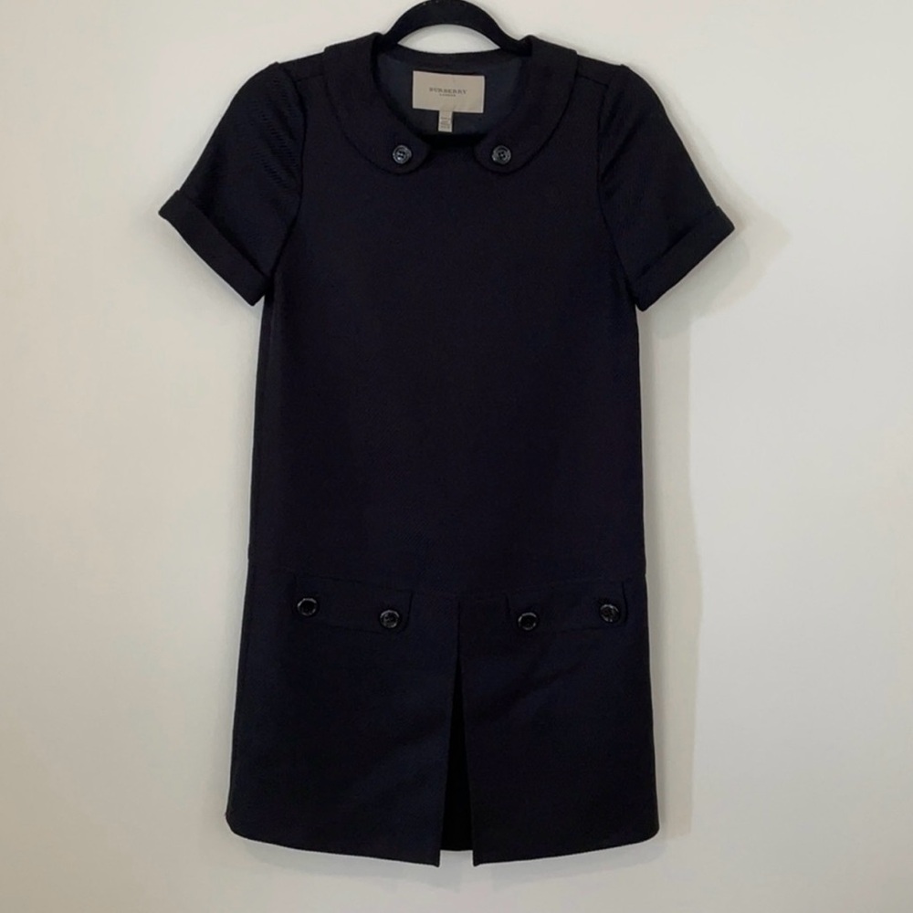 Burberry Black Dress with Short Sleeves 100% virgin wool Sz 2 with buttons